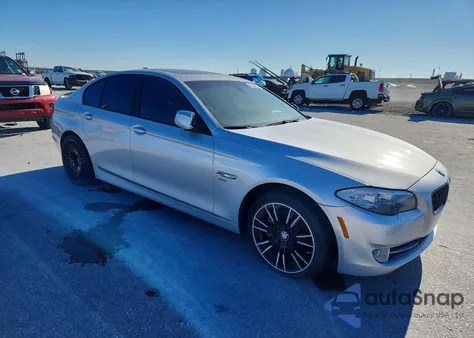 2012 BMW 550 Xi from USA, damaged, VIN WBAFU9C5XCC788134